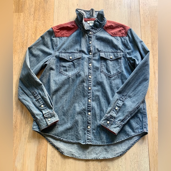 Sundance Women's Denim Button-Up Shirt with Red Accents and Ruffled Collar szS - Picture 2 of 8